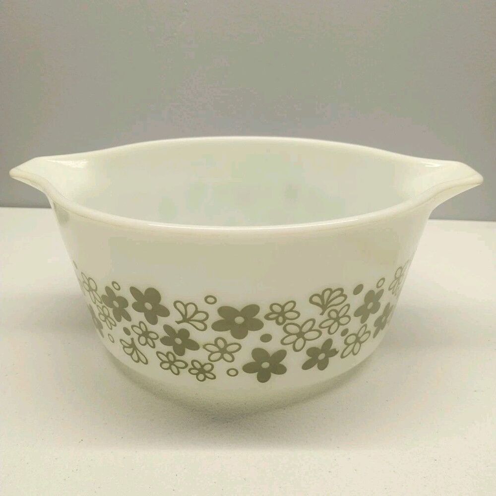 Vintage Pyrex 474-B Spring Blossom Green Crazy Daisy 1.5 Qt Casserole Dish